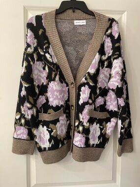 Black Floral Button-Front Sweater Cardigan - Pink/Taupe